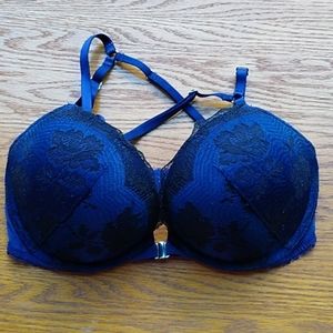 Victoria's Secret super push-up bra 32D